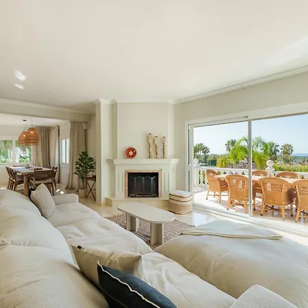 Calma, La Cerquilla, Holiday home Marbella